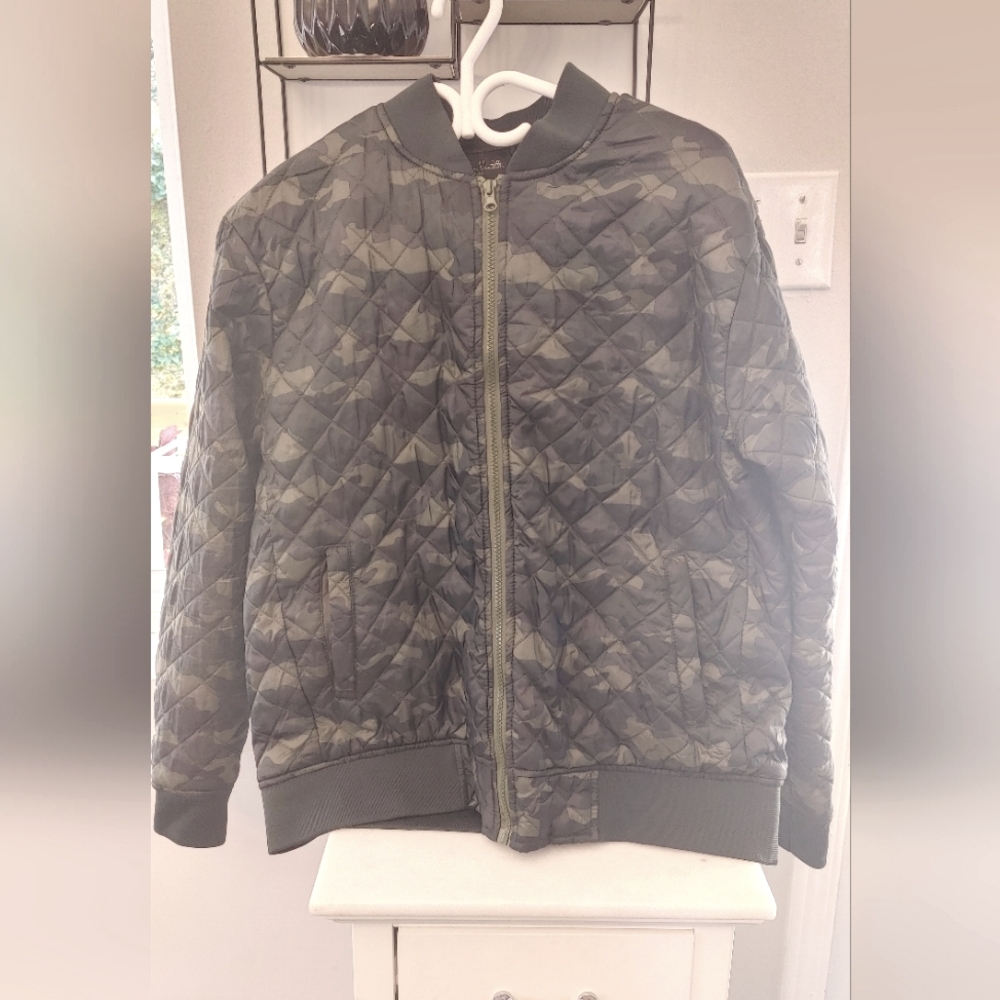 Green and black camo Bomber jacket size L